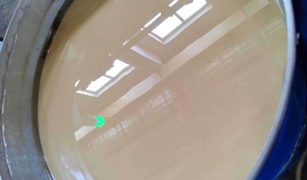 冰山松洋压缩机 切削液  (13)_旋转.jpg